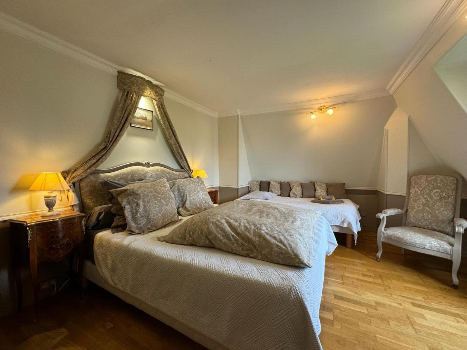 Domaine De L'Orangerie Du Chateau De Motteville Chambres D'Hotes ภายนอก รูปภาพ